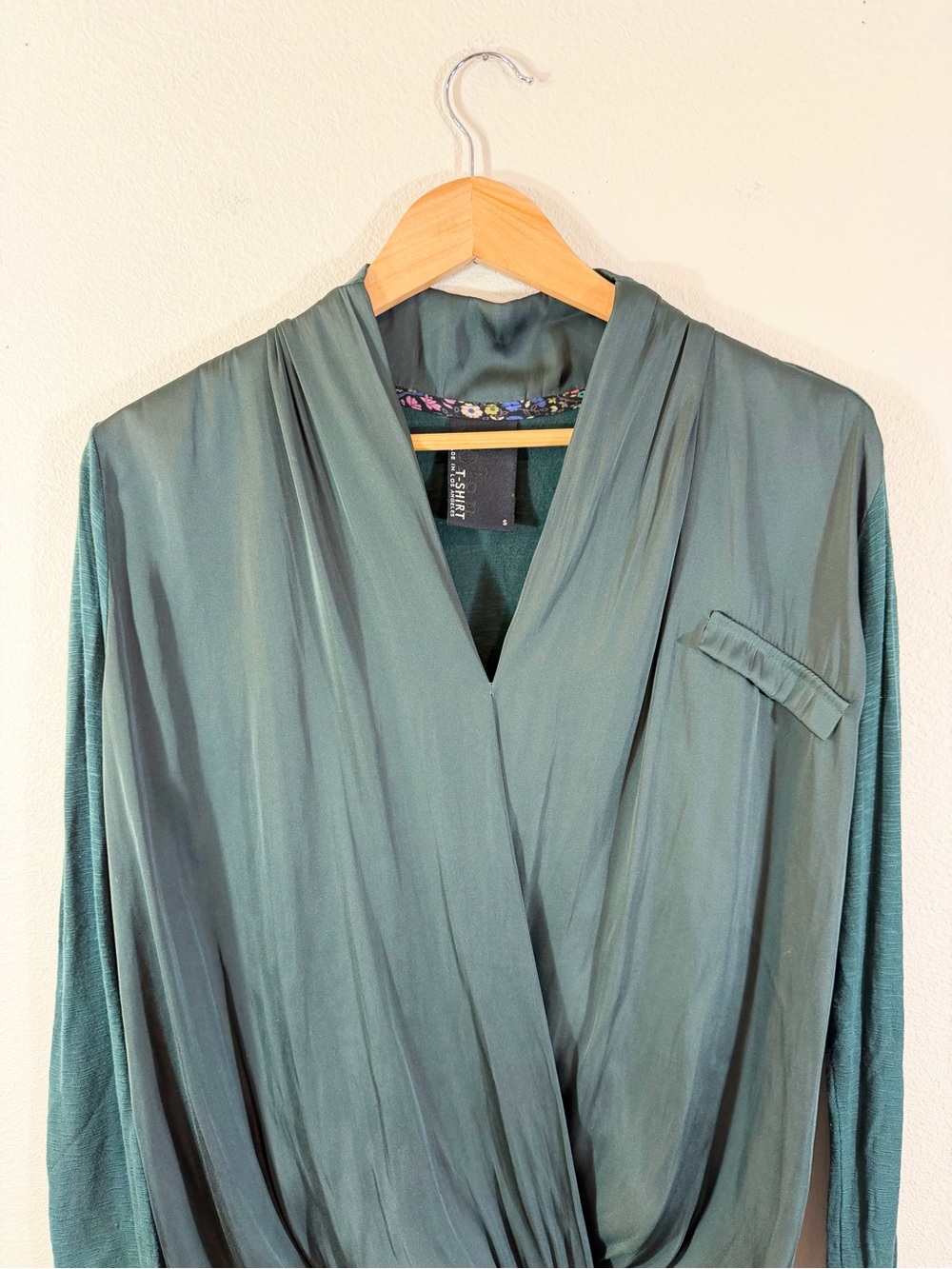 Anthropologie Dolan Green Satin Front Blouse Size S V-Neck Faux Wrap Casual - Picture 2 of 7